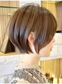 大人可愛いショートヘア
