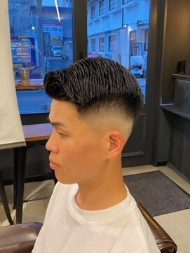 クフィア メンズヘアー カンポ 難波店(CUFFIA MEN'S HAIR CAMPO) スキンフェード　パートスタイル