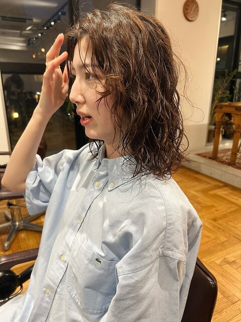 【ON】　リラックスウェーブ　× ミディアムヘアー