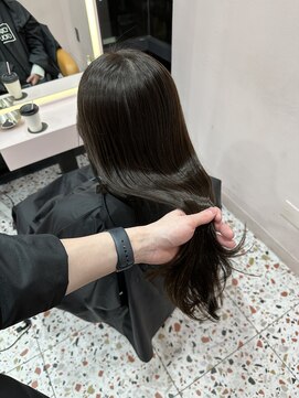 ボタン シブヤ(VOTAN SHIBUYA) 韓国ヘア/顔まわりカット/くびれヘア/艶感カラー/