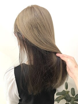 ネオリーブアイム 横浜西口店(Neolive aim) アンブレラカラー　ミルクティーベージュ　ロング 【横浜】