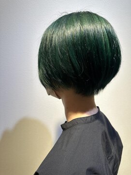 ネオヘアー 曳舟店(NEO Hair) ダークグリーン/ショートカット