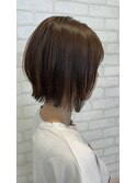 10代20代顎下ボブ切りっぱなしオリーブベージュ