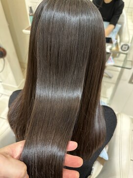 エクリフルール(equri fleur) 【目黒】地毛風透明感カラー#イルミナカラー