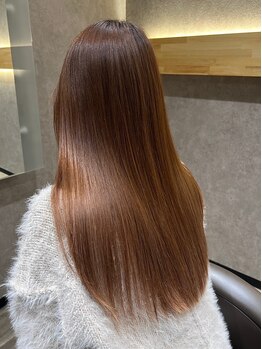 スタイリー(STYLEE)の写真/《憧れの後ろ姿に》縮毛矯正のプロが仕上げる"ナチュラルストレート"が人気の秘訣☆[髪質改善/縮毛矯正]