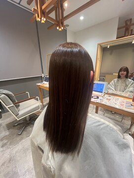 エヌアンドエー 草加店(N&A) 触れたくなる　うる艶ストレート　ブラウン/髪質改善/Ａｕｊｕａ