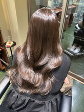 クヴェル バイ アーバン(KVELL by urban.)