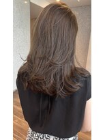 ザック ヴィ(ZACC  vie)&nbsp;レイヤーカット　グレージュ　ナチュラル