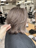 レディアル 大宮(REDEAL ope.)&nbsp;【ハイライト】ベージュハイライトバレイヤージュ