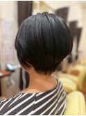 黒髪ひし形ショートボブ大人可愛い似合わせカット30代40代50代