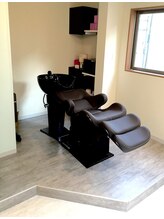 ♪シャンプー台はフルフラットでのんびりリラックス♪ [桜木町/桜木町駅/横浜/みなとみらい] ショート/ボブ