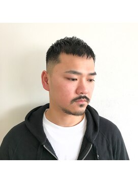 サンディーズバーバーショップ(Sandees) クロップ フェード