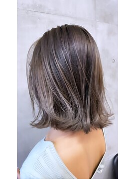 ソルトウォーター(SALT WATER) ハイライト　モードヘア