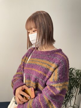 トレス(TRESS) ベージュカラー　外ハネボブ　ブリーチからー