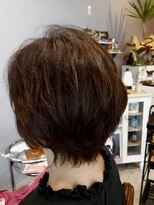 アキナイ(Akinai)&nbsp;束感ショート