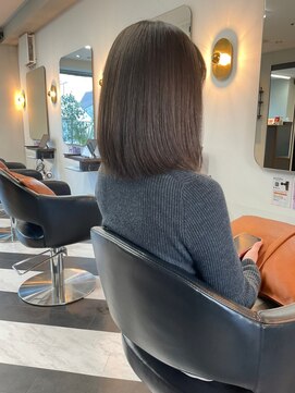 アフロディーテギンザ 神保町(APHRODITE GINZA) カール/セミディ/シアーカラー/姫カット［御茶ノ水/神保町］