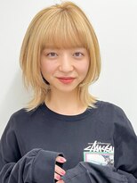 エアー 横浜(AIR)&nbsp;【長谷川】ブロンドベージュくびれミディアム