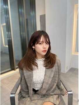 フィル 横浜(fil) 小顔ミディ_グレーベージュレイヤーロング前髪パーマ