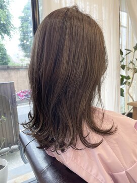 レイリー(LAiLy) ナチュラル　透明感カラー