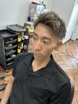 ヒカリ バイ イサミ 西川口(Hikari by ISAMI)&nbsp;韓国マッシュスペインカールスパイキーショート〈理容室〉西川口