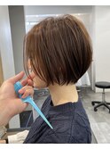 首が細く見えるくびれショートボブ◎