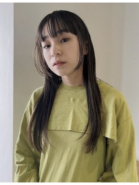 プーネ(puune) 姫カットでワンポイントロングスタイル