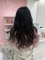 リゼル ユア 渋谷(RISEL YUA)&nbsp;シールエクステを使ったインナーピンクの黒髪ロングヘア