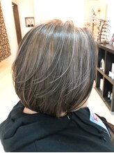 ジア ヘアーアンドネイル