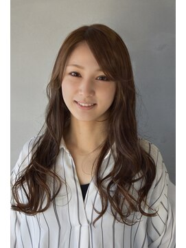 シアター(Theater) 肩LINEセミディ