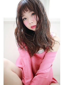 ラフィス ヘアー ピア― 高知店(La fith hair peer) 【La fith】ピンクレッド×セミロングスタイル