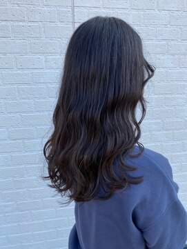 ミミックヘアー(MiMic hair) 巻き髪ロング