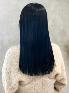 アイティーバイアルバム 下北沢店(IT by ALBUM) ダークブルー_アースカラーくびれヘアツートンカラー_ba362742