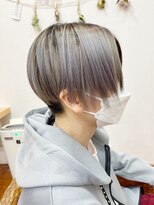 ユーリ(JUURI)&nbsp;ハンサムショート（ストレート）
