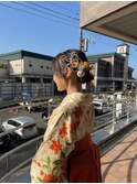 20代大学生卒業式ヘアアレンジ水引金箔