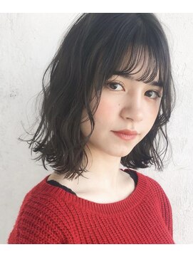 ルティア(Lutia) ダークグレージュ