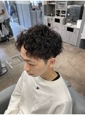 guest snap ショートアップバング×ツイストスパイラルパーマ