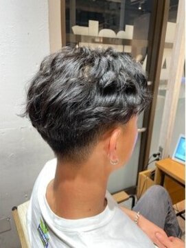 ヘアーショップ エヌアンドエー 越谷店(hair shop N&A) メンズセンターパート×パーマ