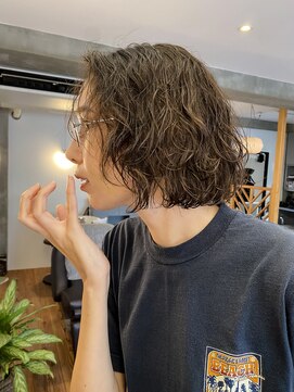 サロウィン 那覇店(SALOWIN) ボブパーマミニボブくすみベージュマロンブラウンくるくるパーマ