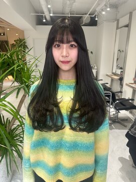 スティロ(stylo) レイヤーカットハイライトショートヘアイルミナカラーオージュア