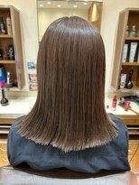 ピークアブー アヴェダ アトレ恵比寿(PEEK-A-BOO AVEDA) ミルクティーベージュ