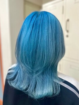 エターナルバイマティーナ(Eternal by MATINA) 【クラゲ×鮮やかスカイブルー】池袋美容室
