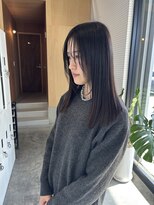 コクウ(COCU)&nbsp;ロングヘア　切りっぱなしミディアム　韓国ヘア　ストレートヘア