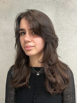 バロックトーキョー(BAROQUE TOKYO) 顔まわりレイヤーカット【表参道原宿美容室】