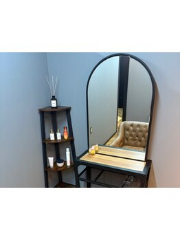 「自分に似合う髪型が分からない…。」とお悩みの方へ！小さなお悩みも伝えやすいマンツーマンサロン♪