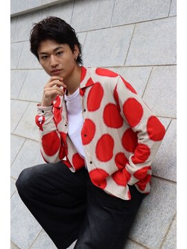 インク(ink”) ハンサムマレットヘア×ラルフカールショートセンターパート