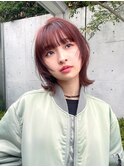 顔まわりレイヤーボブウルフレイヤーミディアムレイヤーカット