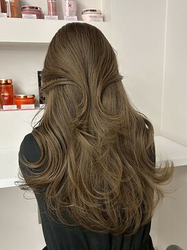 透明感ミルクティーブラウン/レイヤーカット/ロング