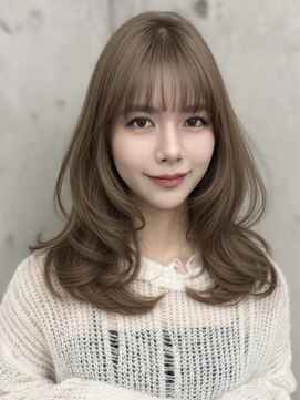 リアンバイアリュール(Lian by Allure) レイヤーカットハッシュカットバタフライカット髪質改善ブリーチ