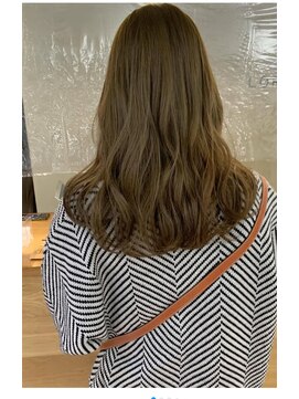 ローレンジウ(LOREN JU) ハッシュカット/小顔/ココアベージュ/オリーブグレー/名駅名古屋