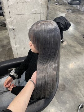 シャンプーボーイ 宮崎駅前店(SHAMPOO BOY) グレー